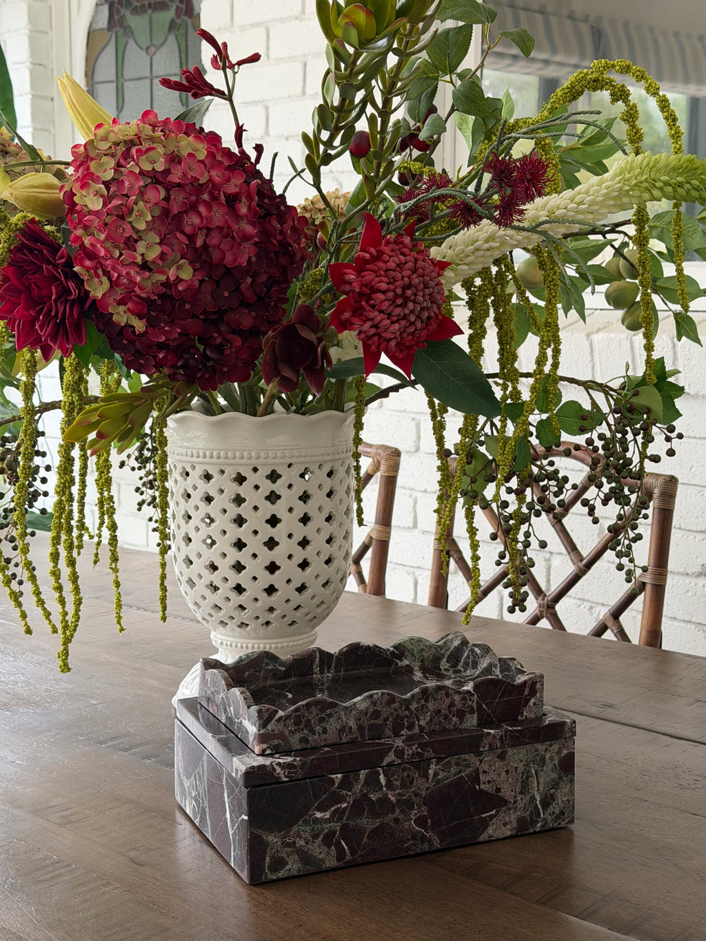 Rosso Tray Box